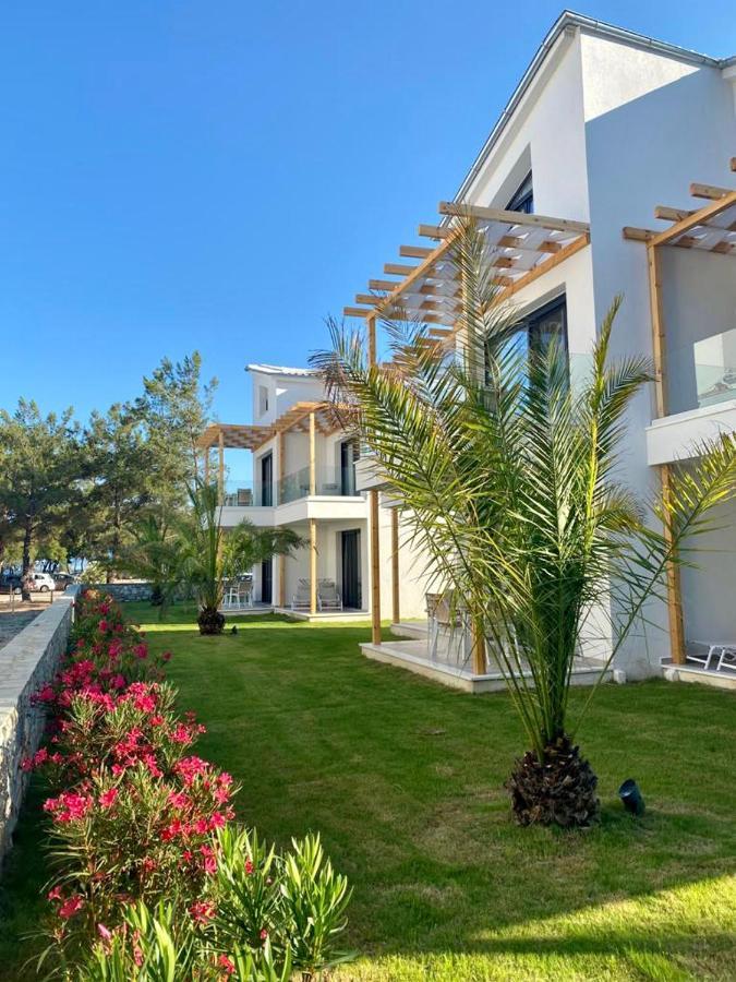 Nisea Beach Apartments Prínosz Kültér fotó